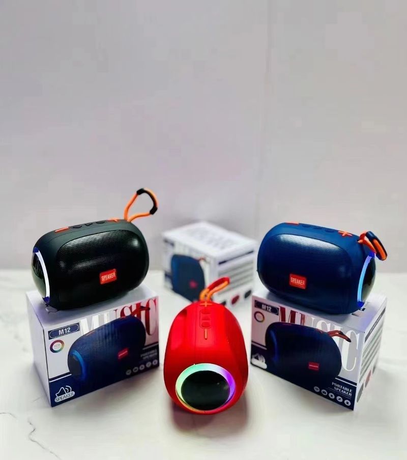 Yeni M12 Bluetooth hoparlör, kablosuz dış mekan taşınabilir kart takma, renkli ışıklı ses diyaframı_voghion.com
