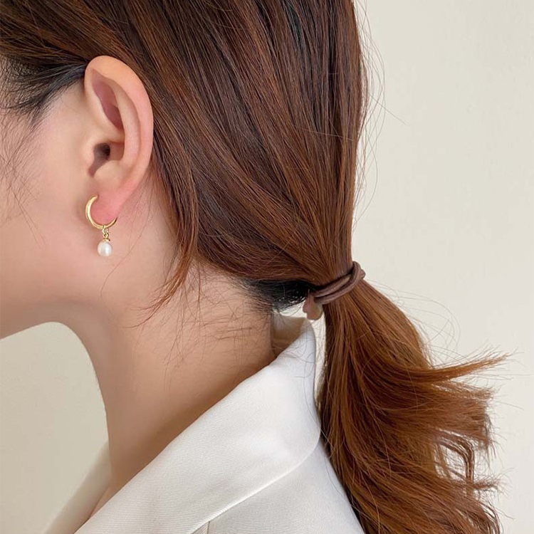 Orecchini di perle d'acqua dolce di design di nicchia di moda, orecchini di lusso leggeri e pendenti dedicati_voghion.com
