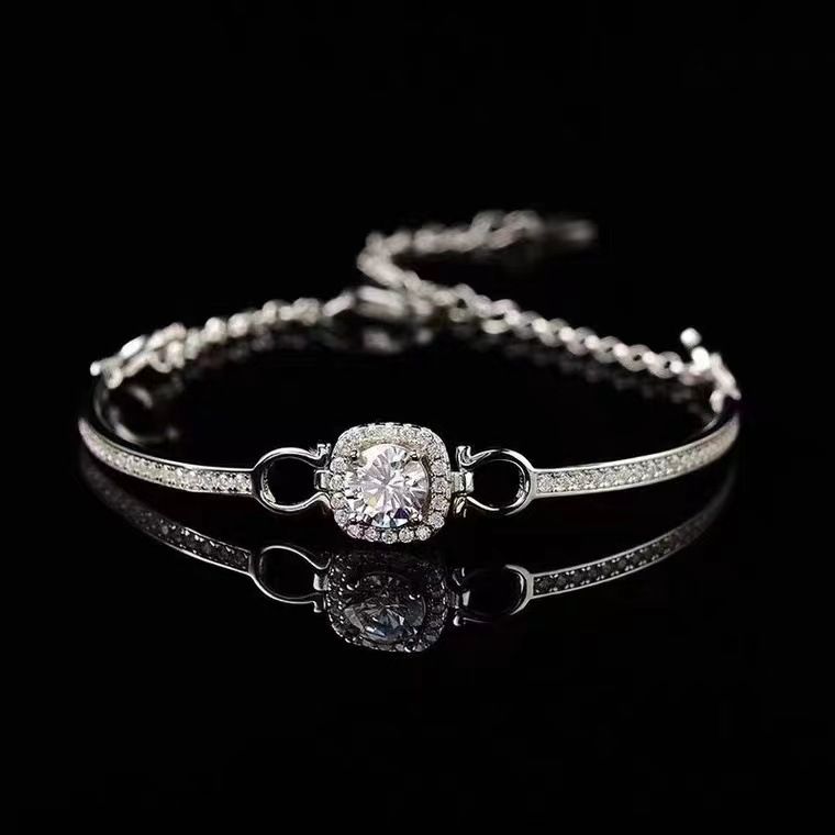 Sterling Zilveren Geplatineerde Armband D Kleur Moissanite Halve Armband Ronde Tas Eenvoudige Sfeervolle Vrouwelijke Gift_voghion.com