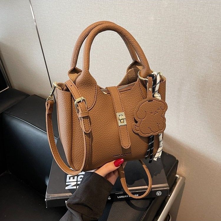 Exquisite And Compact 2025 Summer New Single Shoulder Elephant Gray Tote Fashion Trend Popular Bucket Bag_voghion.com