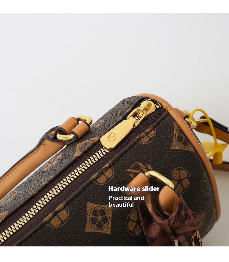 Piccola per le donne 2024 nuovo temperamento alla moda, senso di fascia alta, versatile stile francese piccola borsa a tracolla Boston_voghion.com