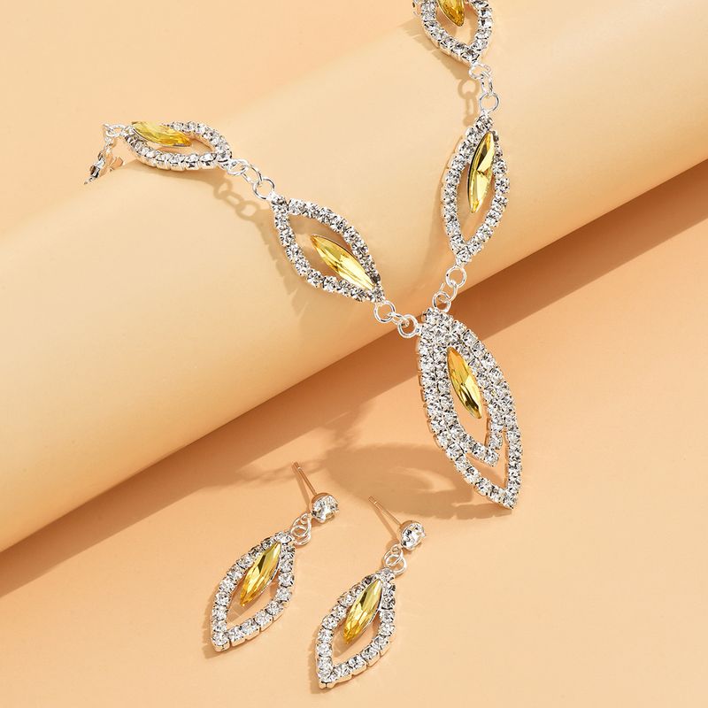 Set di collana e orecchini a goccia in argento - Gioielli in cristallo con strass Sky Eye per ragazze, regalo di alta qualità composto da 2 pezzi_voghion.com