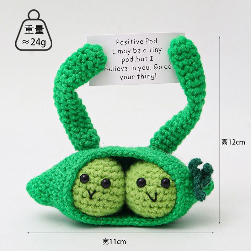 Muñeca tejida a mano con hilo, papa positiva, pepino, energía positiva, girasol en maceta, lista para la venta._voghion.com