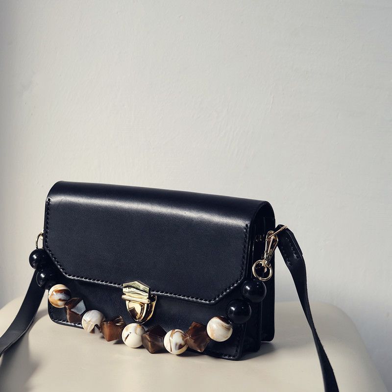 Fashion Vintage Handmade Color-Block Brown Resin Bag Handheld Acrylic Bead Chain_voghion.com