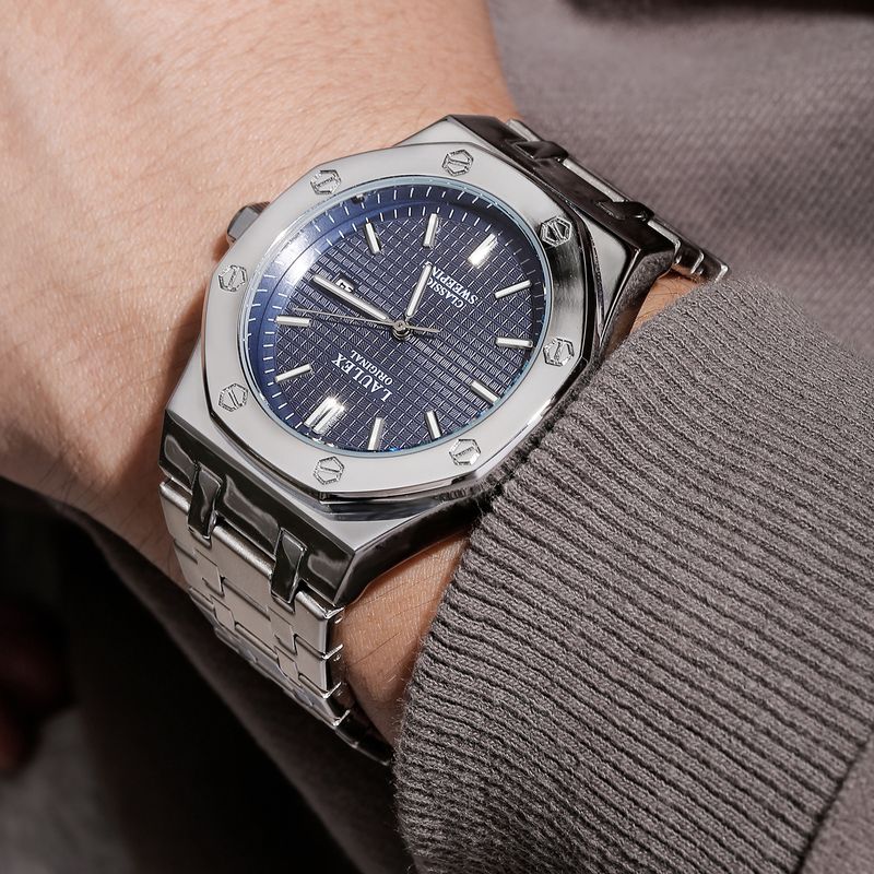 2025LAULEX Eredeti e-kereskedelmi, forró, teljesen automatikus, második letapogatású kvarcóra_voghion.com