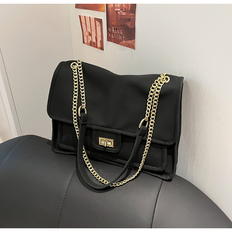 Large Capacity Bag For Women Autumn/Winter 2023 New Fashion Versatile Frosted Chain Crossbody Bag Commuter Tote Bag_voghion.com