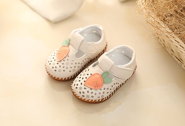 Mutter & Kinder Sommer Baby Mädchen Sandalen Rindsleder Weichen Boden Kinder Hohl Leder Schuhe Prinzessin Kleinkind Schuhe Rutschfeste 0-2 jahre Alt 1_voghion.com