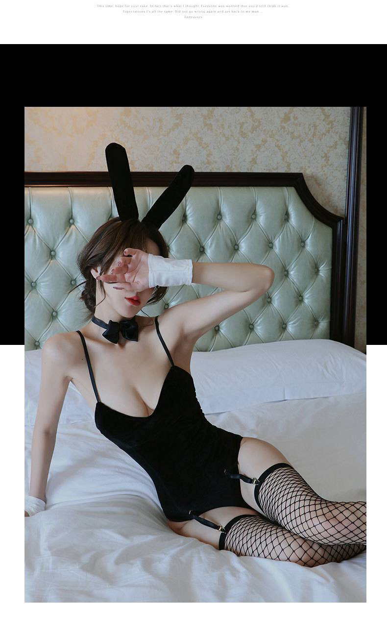 CRAZYLIFE Niedliches Häschen-Mädchen-Cosplay-Kostüm, süßer heißer Mädchen-Kaninchen-Bodysuit, japanischer sexy Overall, Unterwäsche, Anime-Dessous-Party mit Strümpfen_voghion.com