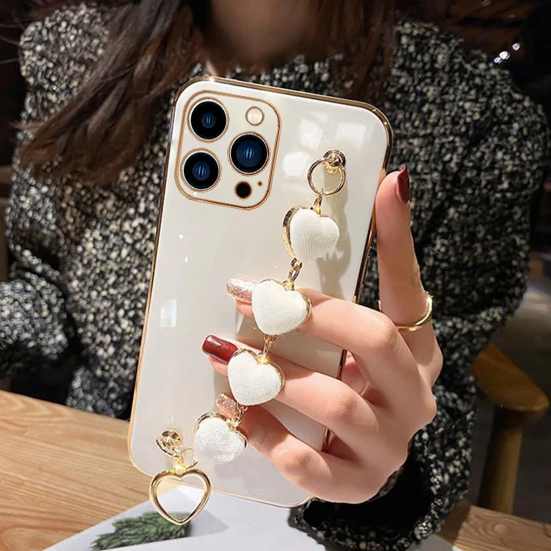 Case For infinix Note 30Pro Hot 30 30i 20i 11 12 12i 20 Pro Play Love Heart Plush Wrist Chain Plating Cover_voghion.com