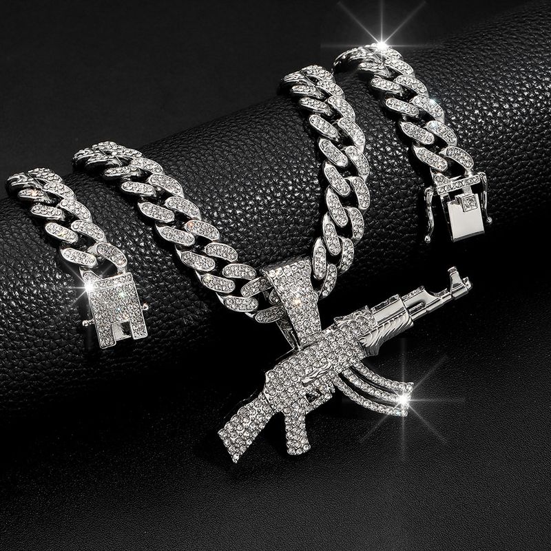 Gioielli e accessori unisex in lega, periferico da gioco, mitragliatore AK, catena cubana, collana con armi da fuoco, stile hip hop da uomo, catena per maglione_voghion.com