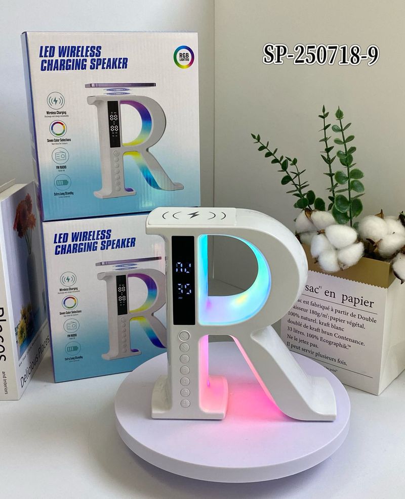 Support de chargement sans fil, haut-parleur Bluetooth, lecteur de carte TF, veilleuse RVB, horloge, station de charge rapide pour iPhone_voghion.com