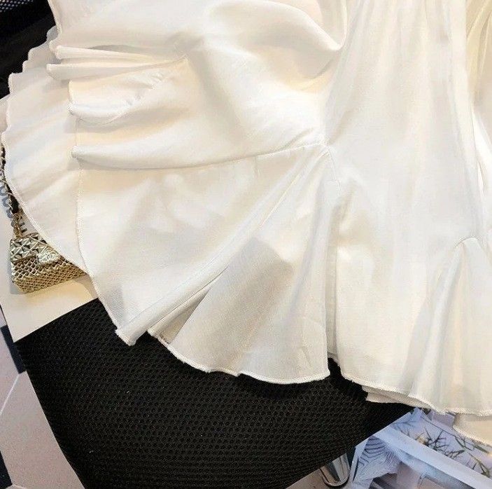 Vindhvit rufflet sommer søt jente elegant plissert fluffy A-linje kvinner, kort skjørt for kvinner_voghion.com