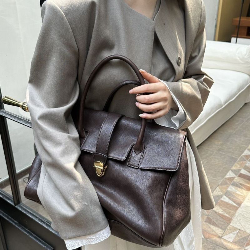 Handtasche Aktentasche Echtes Leder Große Kapazität Pendler Damentasche 2025 Frühling und Sommer Neue Auswärtsmode Exquisite Casual Hundert Täglich_voghion.com