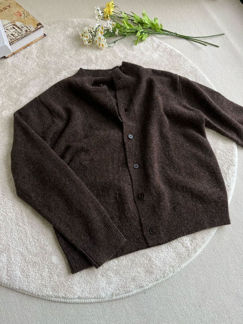 Autumn Winter Floral Wool Blend Half Turtleneck Sweater Unisex Cardigan Old Money Brown Gray Versatile Cleanfit_voghion.com