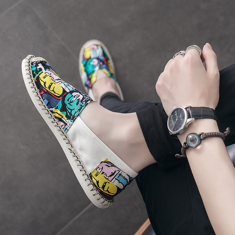 Lässige Leinenschuhe mit Stickerei im chinesischen Stil, ein Fuß auf den alten Peking-Sommer-Trend-Canvas-Schuhen für Herren_voghion.com
