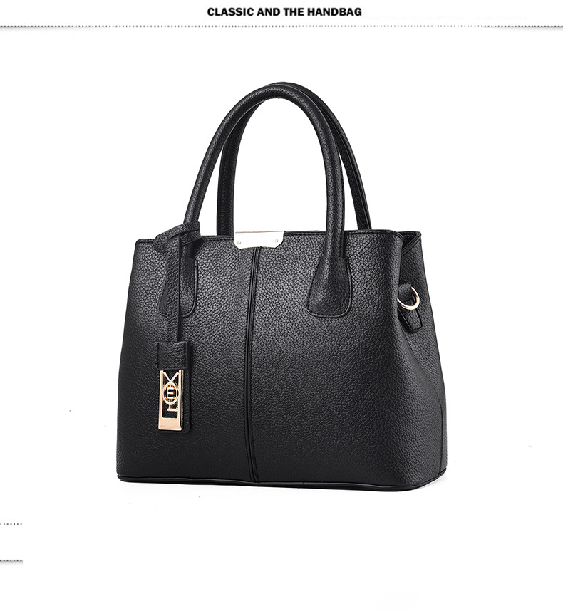 Women's Handbag Bag Women's Single Shoulder Diagonal Iron Pendant Decorative Large Capacity Portable Mother Bag_voghion.com