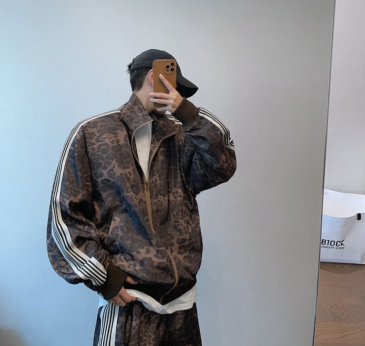 Men's Vintage Side Stripe Leopard Print Casual Suit Set - Retro Maillard Jacket & Pants Outfit For Stylish OOTD_voghion.com