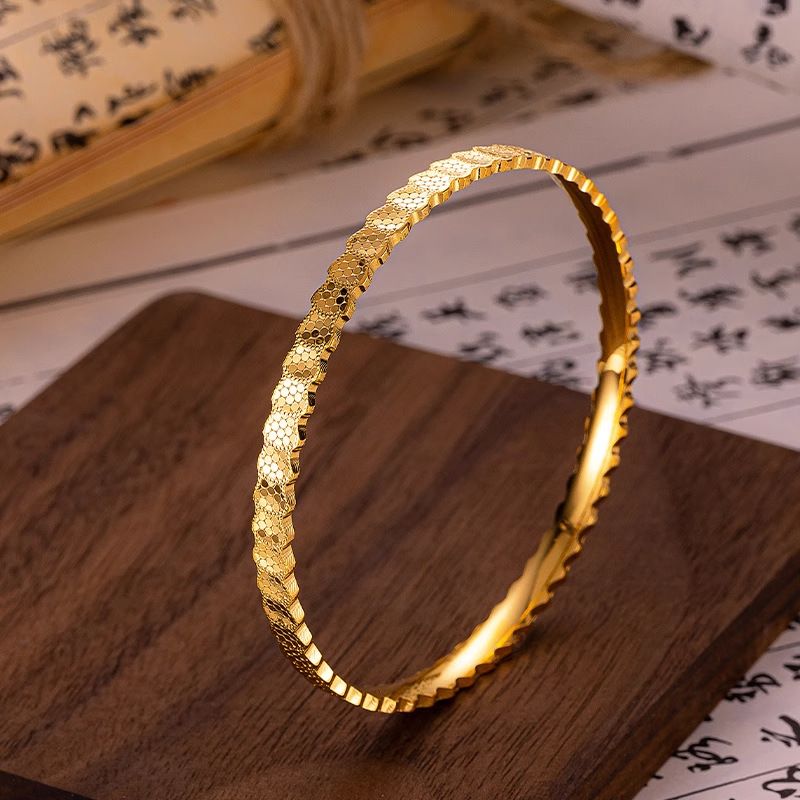Sparkling Unique Niche Dragon Scale Fan-shaped Bangle Light Luxury Elegant Bracelet_voghion.com