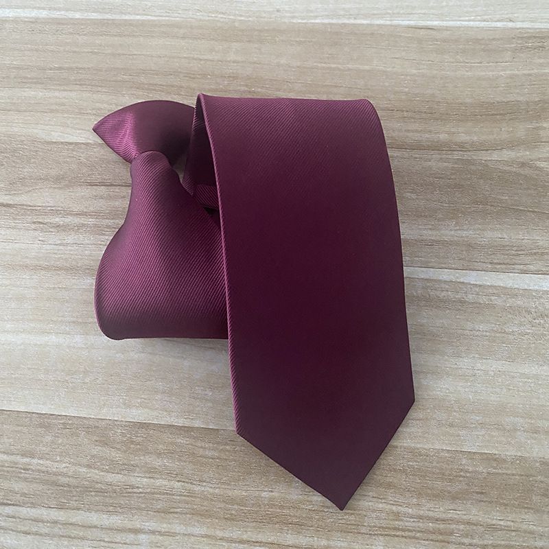 Camicia versatile da uomo in poliestere nero con fibbia e cravatta comoda_voghion.com