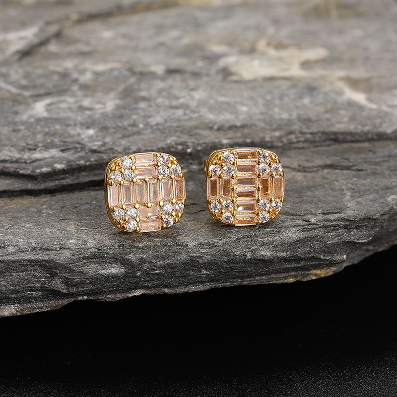 Boucles d'oreilles carrées pour femmes, avec micro-incrustations de zircons, design simple, tendance, pour hommes et femmes, style boîte de nuit, style hip-hop_voghion.com