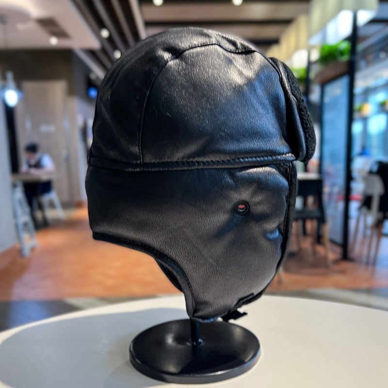 Vyriška žieminė šilta odinė „Lei Feng“ kepurė, skirta lauko dviračių sportui, slidinėjimui, vėjui neperšlampama „Northeast“ motociklo ausų apsaugos kepurė_voghion.com
