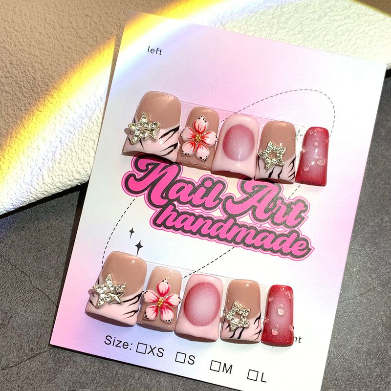 10PCS Short Duck Bill National Fortune Red Carved Press On Nails - Handmade Europe & America Hot Sale_voghion.com