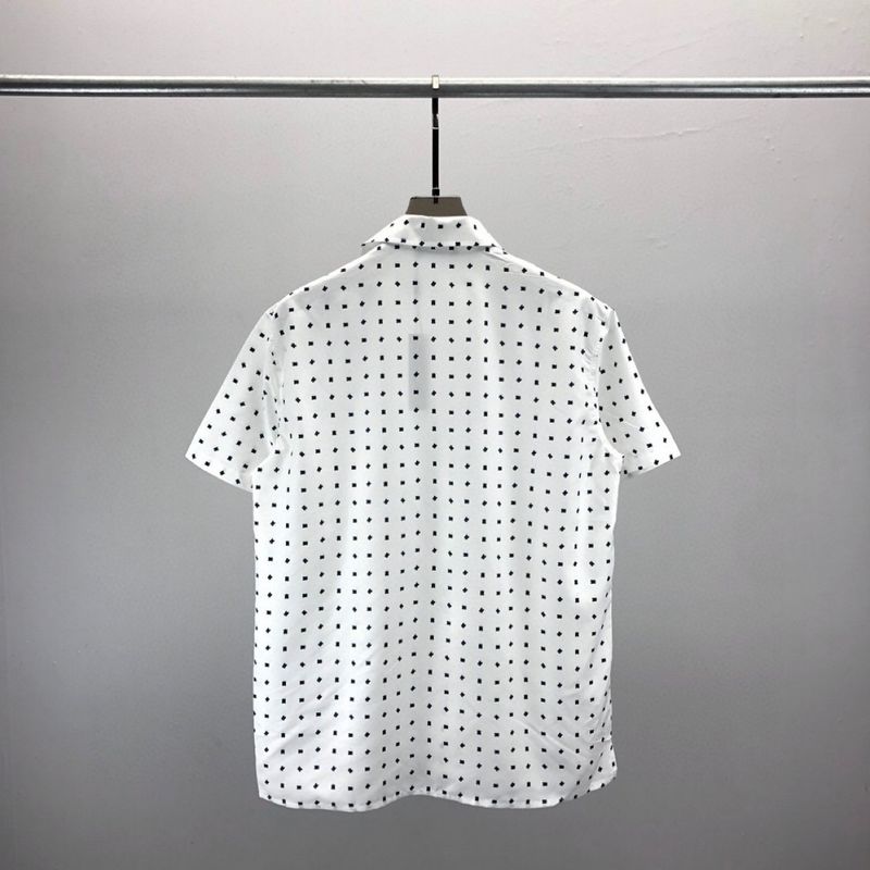 Fashionable short sleeved shirt with letter full print pattern design, unisex cardigan_voghion.com