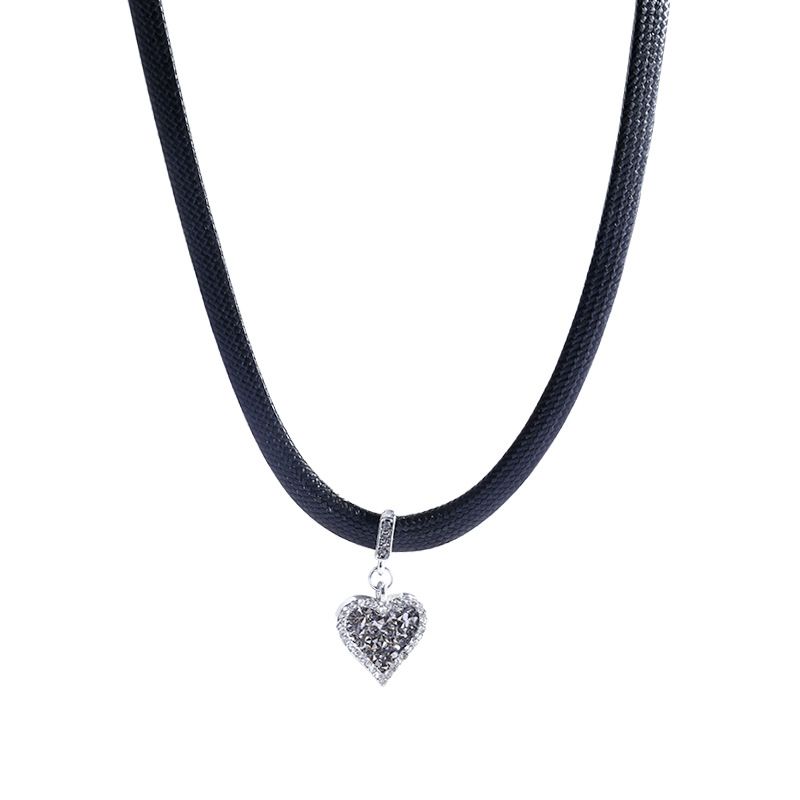 Fashion JWER Classic Gothic Black Leather Choker Torques Heart Pendant Necklaces For Women Elegent Fashion Jewelry Valentine's_voghion.com