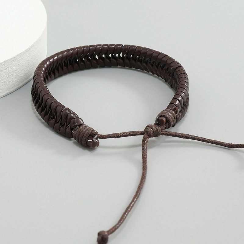 Bracelet en cuir tissé fait main, accessoires de style punk, simple, tendance, bijoux tendance, tendance, tendance, tendance_voghion.com