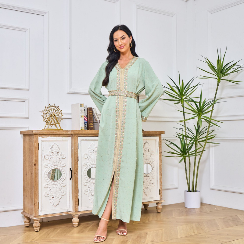 Vrouwen Midden-Oosterse Marokkaanse nieuwe moslim abaya geborduurde stijlvolle comfortabele jurk abaya_voghion.com