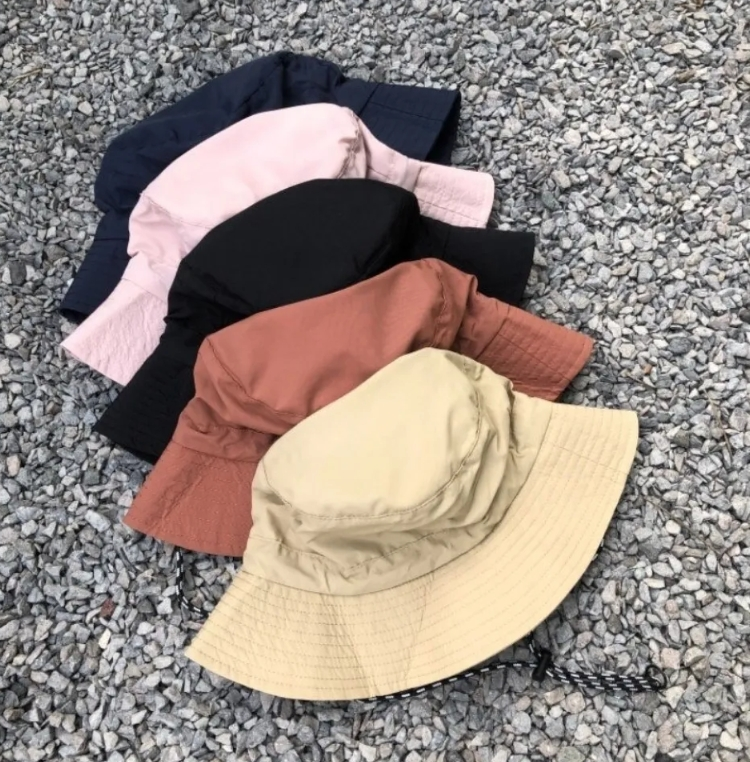 2024 Sommer zusammenklappbarer leichter Fischerhut mit Lanyard für Herren und Damen, mehrfarbig, wasserdicht, schnelltrocknendes Stoffvisier_voghion.com