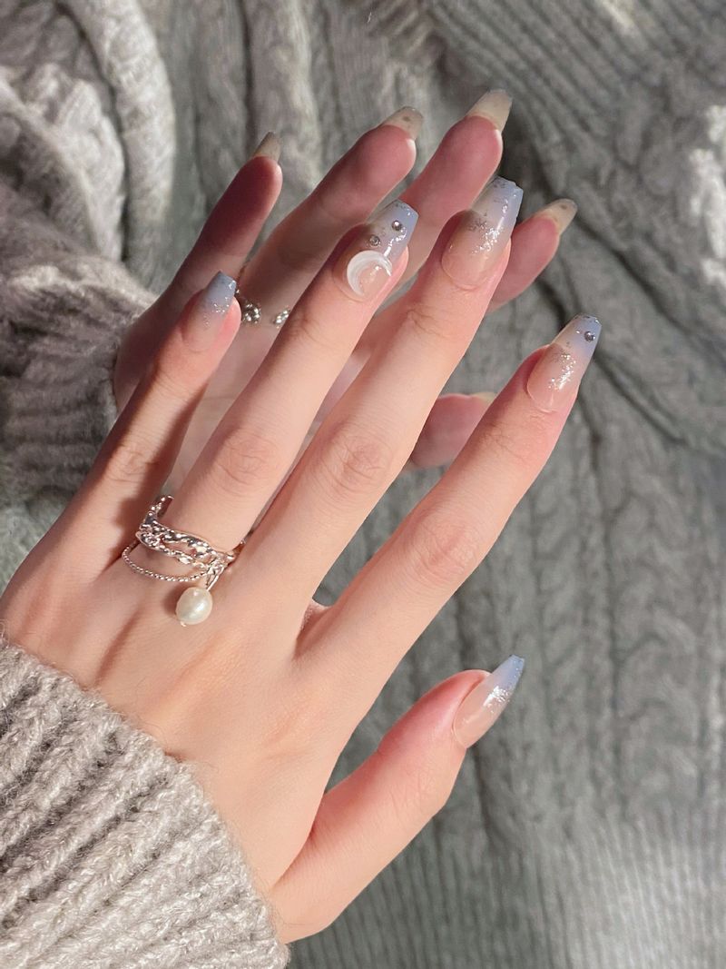 Internet-Promi-dünner Stil, komplettes Werkzeugset, fertige Kunst-Patches, tragbare Nagelkunst, neuer Patch für weiche Nägel_voghion.com