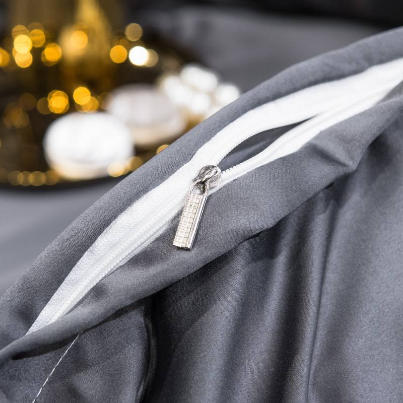 Beddengoedset van zuiver gekleurde zijde - gewassen zijde met geborduurde kantafwerking, 4-delige set, inclusief hoeslaken, luxe hotelkwaliteit_voghion.com