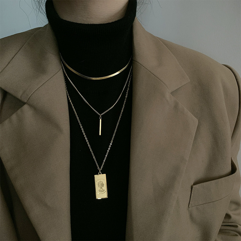 European and American fashion multi-layer stacking long square queen head titanium steel pendant irregular simple versatile necklace_voghion.com