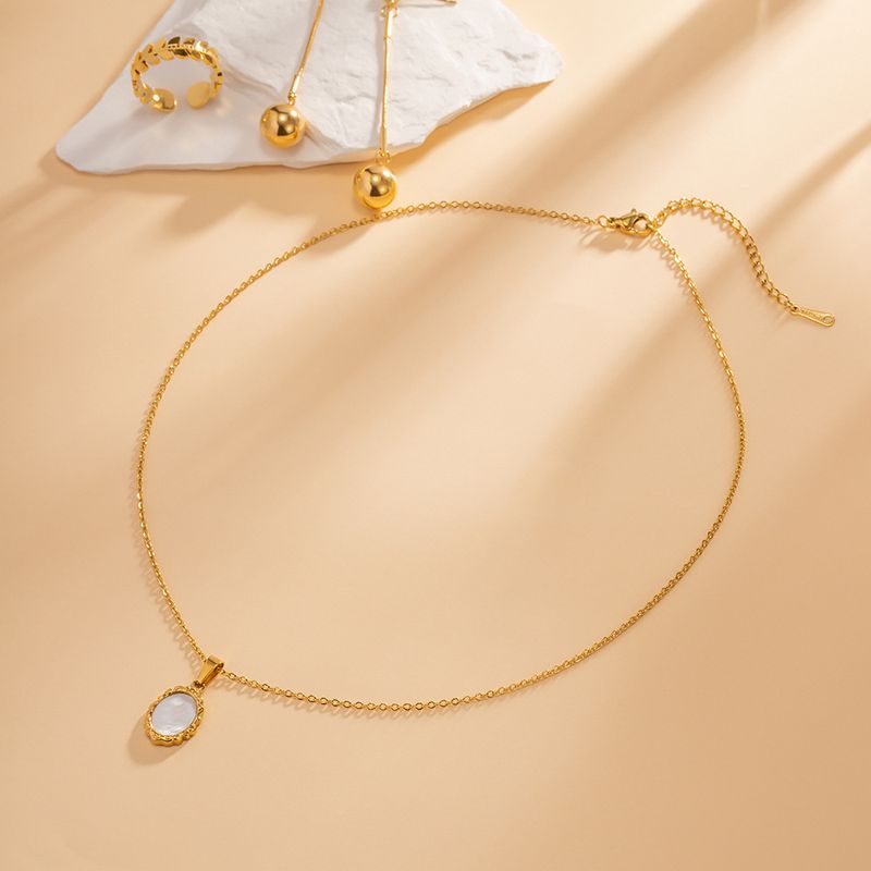 Collier avec pendentif en acier inoxydable incrusté de fritillaire blanche de style Instagram, bijou tendance qui ne se décolore pas_voghion.com