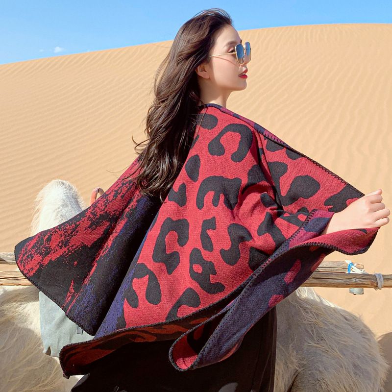 Xizang Qinghai Lake Tourism Photographs Wrapped with a shawl scarf outside the Women's autumn and winter thickened warm_voghion.com