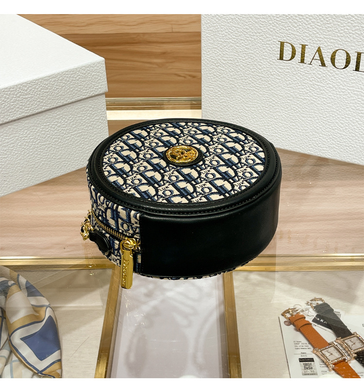 Marka üst düzey küçük yuvarlak çanta duygusu yeni moda yüz bayanlar hafif lüks yuvarlak çanta tek omuz crossbody küçük çanta gelgit_voghion.com