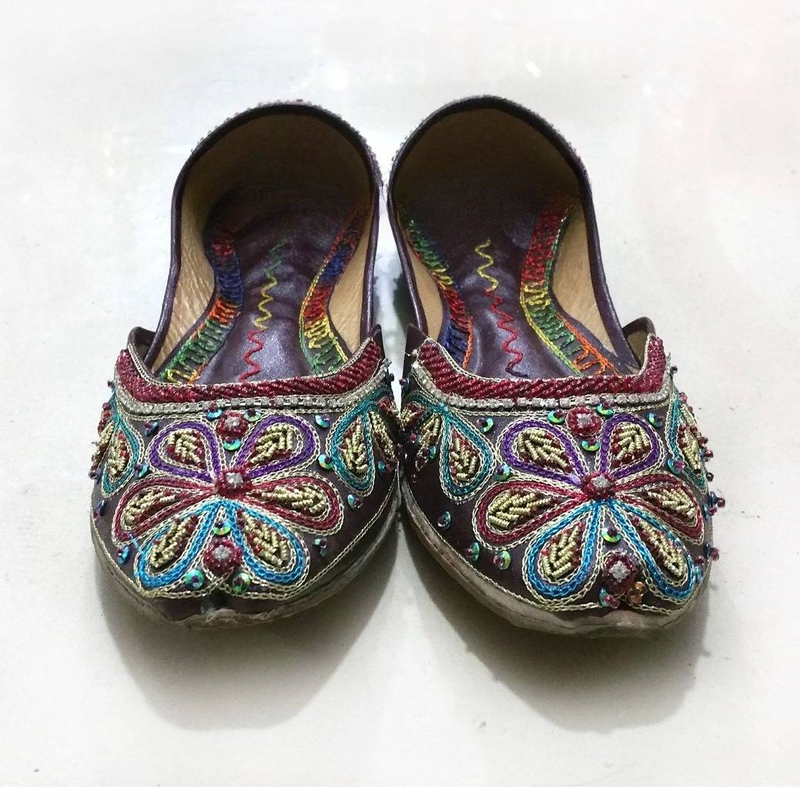 Damesschoenen Leren schoenen Dames ronde neus Platte schoenen met kralenborduursel_voghion.com