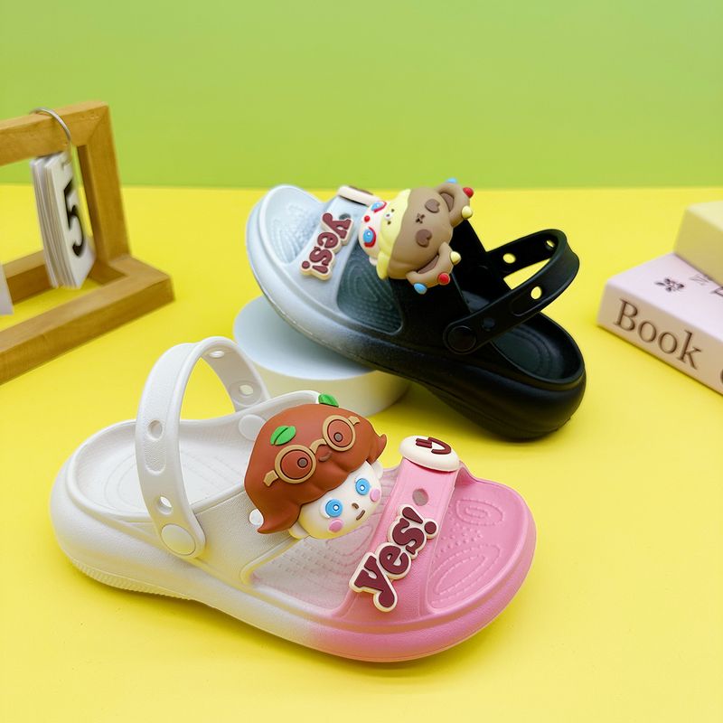 Mode Cartoon Bubble Mart Eltern-Kind-Hausschuhe Neue vielseitige flache Jungen Mädchen rutschfeste Sandalen mit weicher Sohle_voghion.com