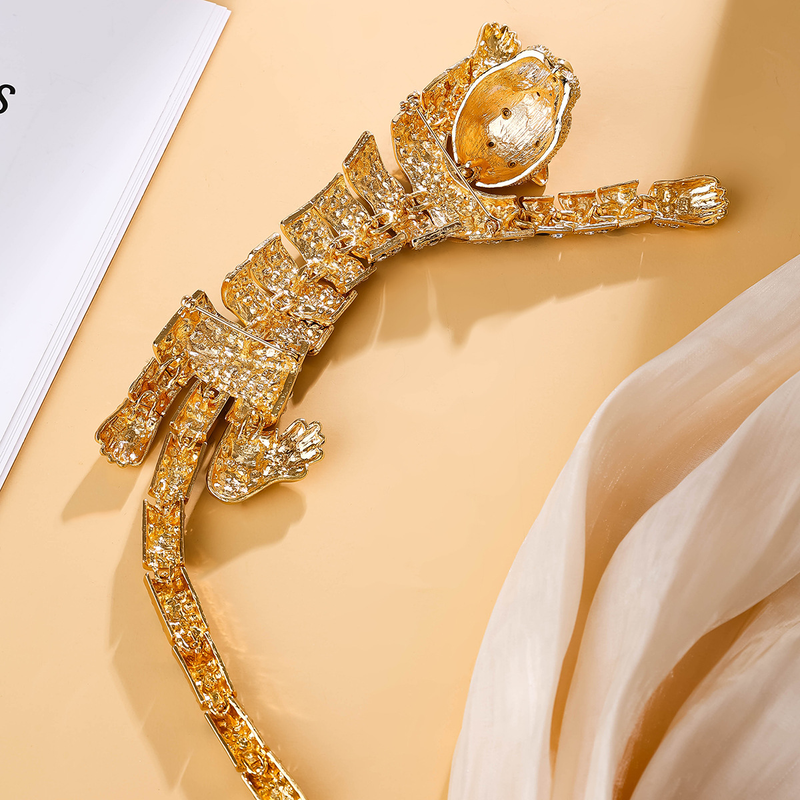 2023 Autumn and winter new brooch high-grade small alloy diamond large gold tiger dress with brooch_voghion.com