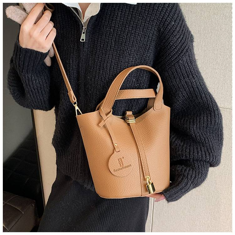 Korean Retro Hundred PU Lychee Pattern Women's Handheld Bucket Shoulder Bag_voghion.com
