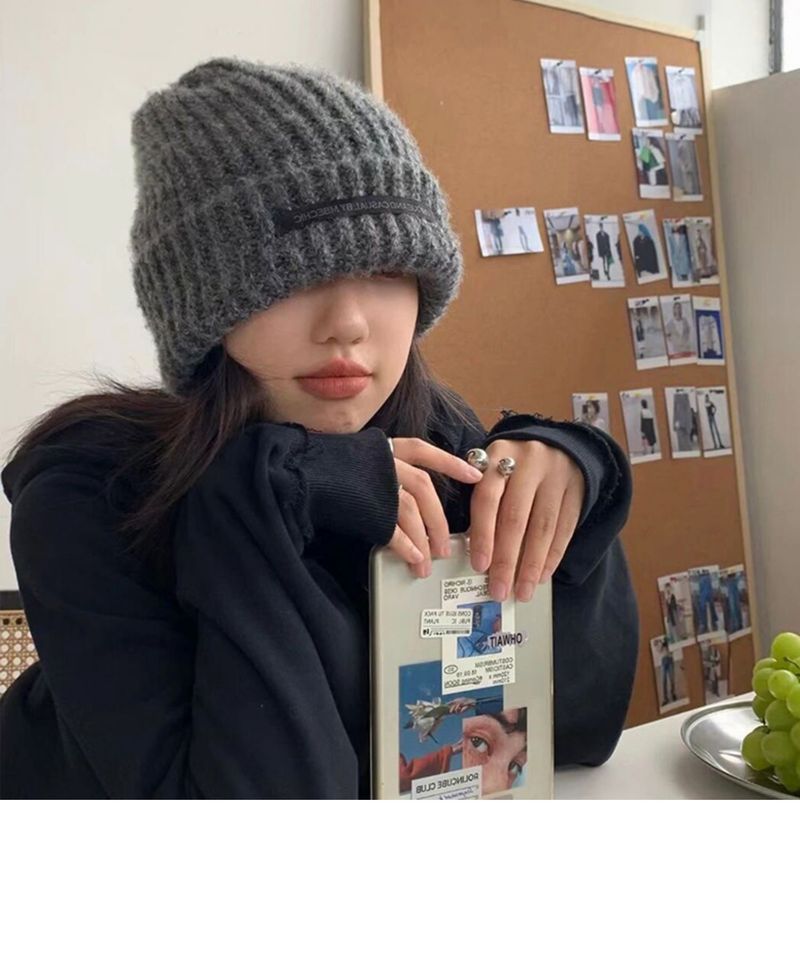 Women's Knitted Hat, 2025 Summer New Large Head Circumference, Warm Wool Cap, Thin Face, Fashion Loose,_voghion.com