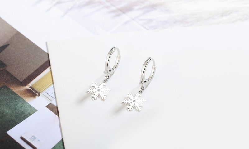 Orecchini placcati in argento S925 di alta qualità, orecchini a forma di fiocco di neve in stile foresta, orecchini dal temperamento elegante, gioielli femminili_voghion.com
