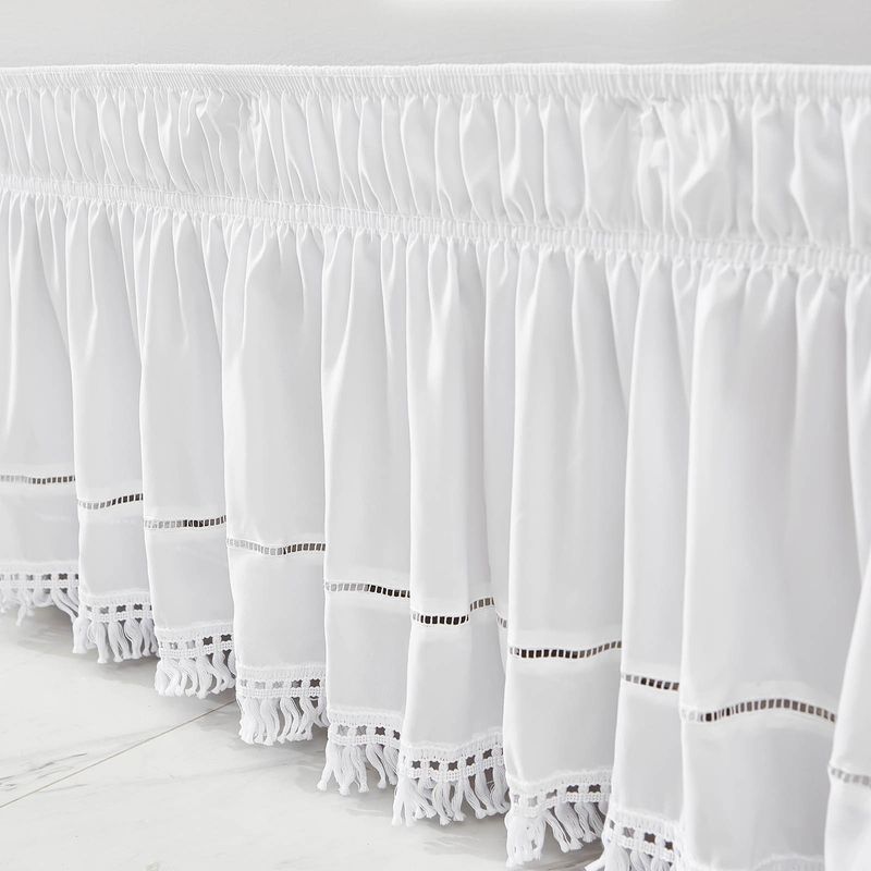 Gonna da letto bianca con nappe a più livelli - Copriletto elastico aderente con balza antipolvere e tasca profonda (il poliestere antipiega nasconde perfettamente la struttura del letto)_voghion.com