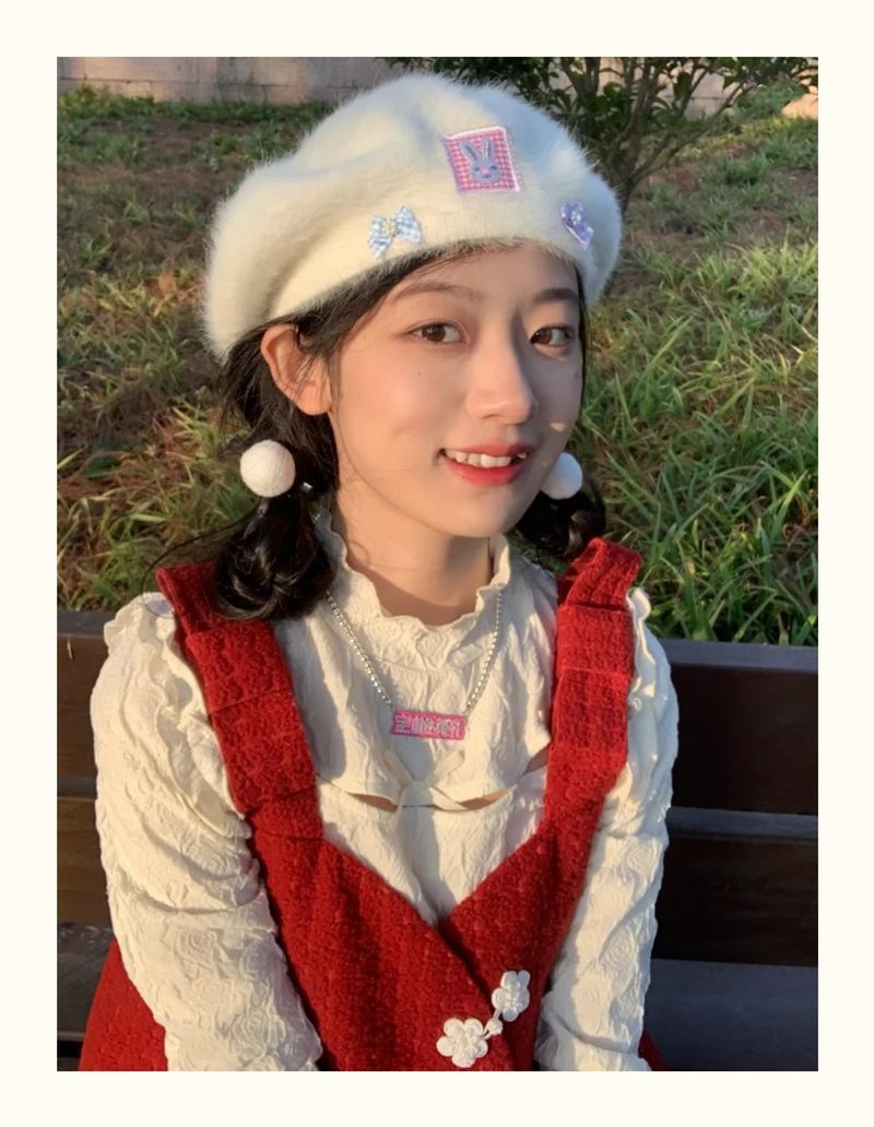 Korean Version Of Rabbit Hair Beret With Reverse Front Facing Hat, White Female Winter Big Head Circumference, Sweet And_voghion.com