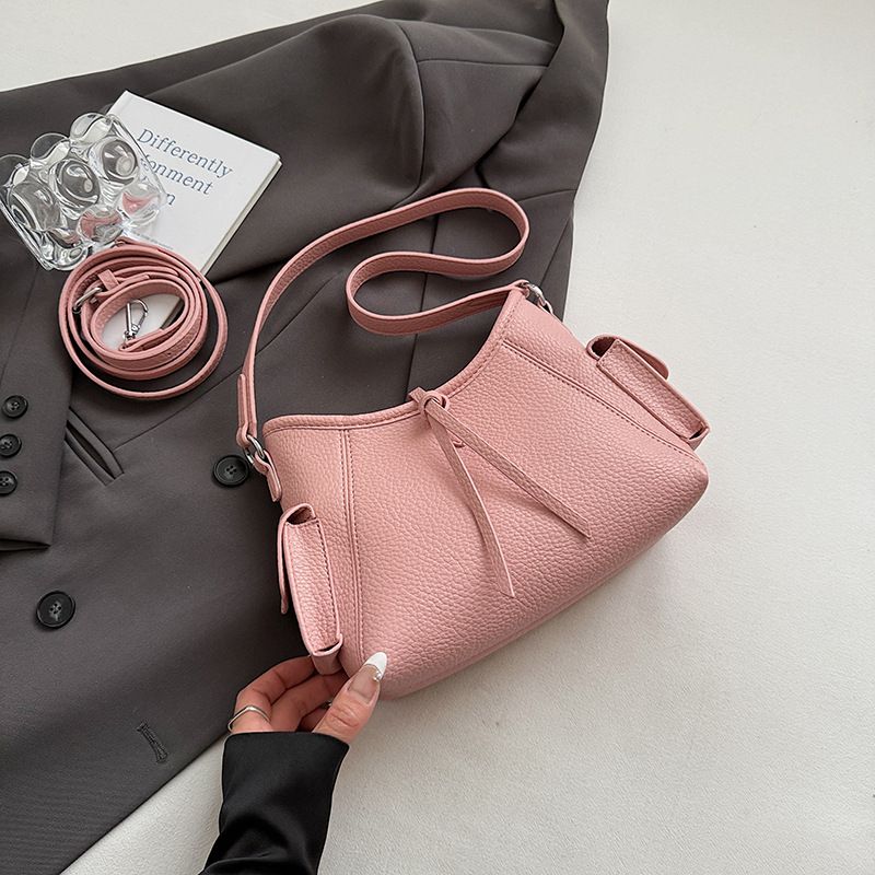 2025 Summer New Women's Small Underarm Simple Large Capacity Shoulder Commuter Crossbody Bag_voghion.com