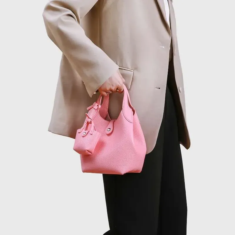 Designer 2025 Fashion Women Shoulder Large Capacity And Adjustable Strap Crossbody Tote Handbags Purse Bag_voghion.com