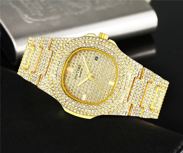 Stahlbanduhr Patek Diamantbesetzte Gypsophila Herren- und Damenuhren Kalender Quarzuhren Europäische und amerikanische beliebte Uhren Großhandel_voghion.com