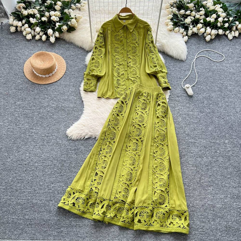 Ensemble chemisier taille haute en dentelle et jupe évasée style court – Tenue élégante deux pièces (beige/vert/blanc/bleu, taille unique)_voghion.com