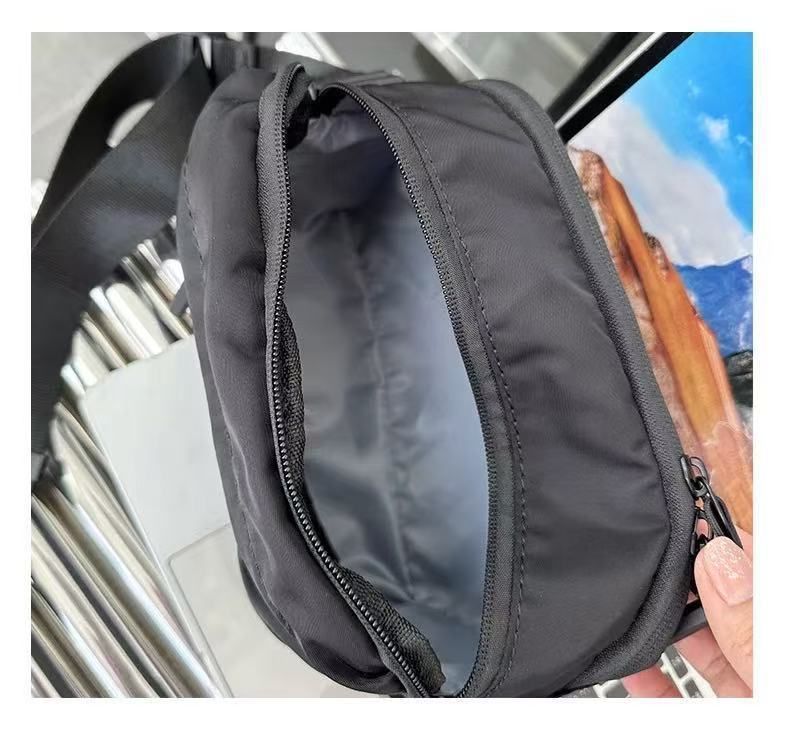 Waterproof Nylon Mini Square Bag_voghion.com
